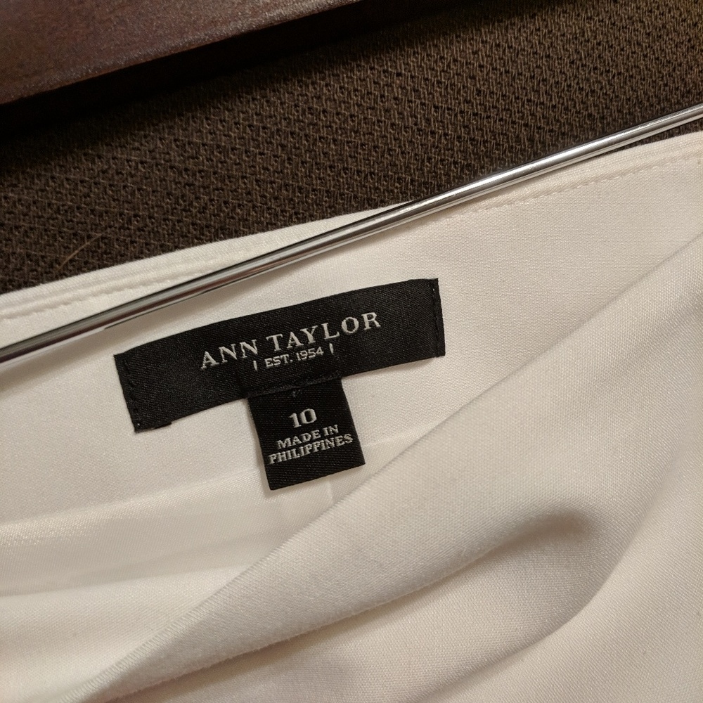 LAST DAY ⭐Ann Taylor White A-line Skirt - Picture 2 of 7